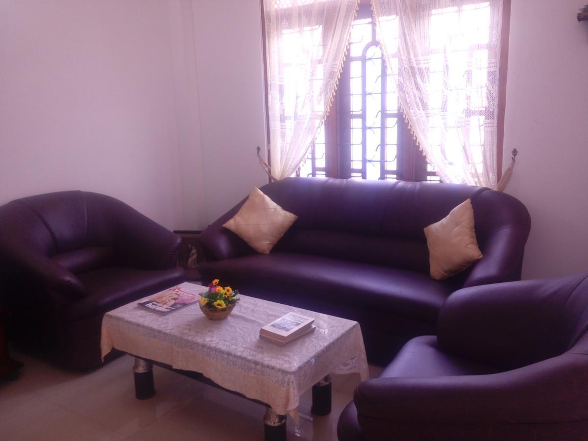 Pubudu'S Villa Hikkaduwa Ngoại thất bức ảnh